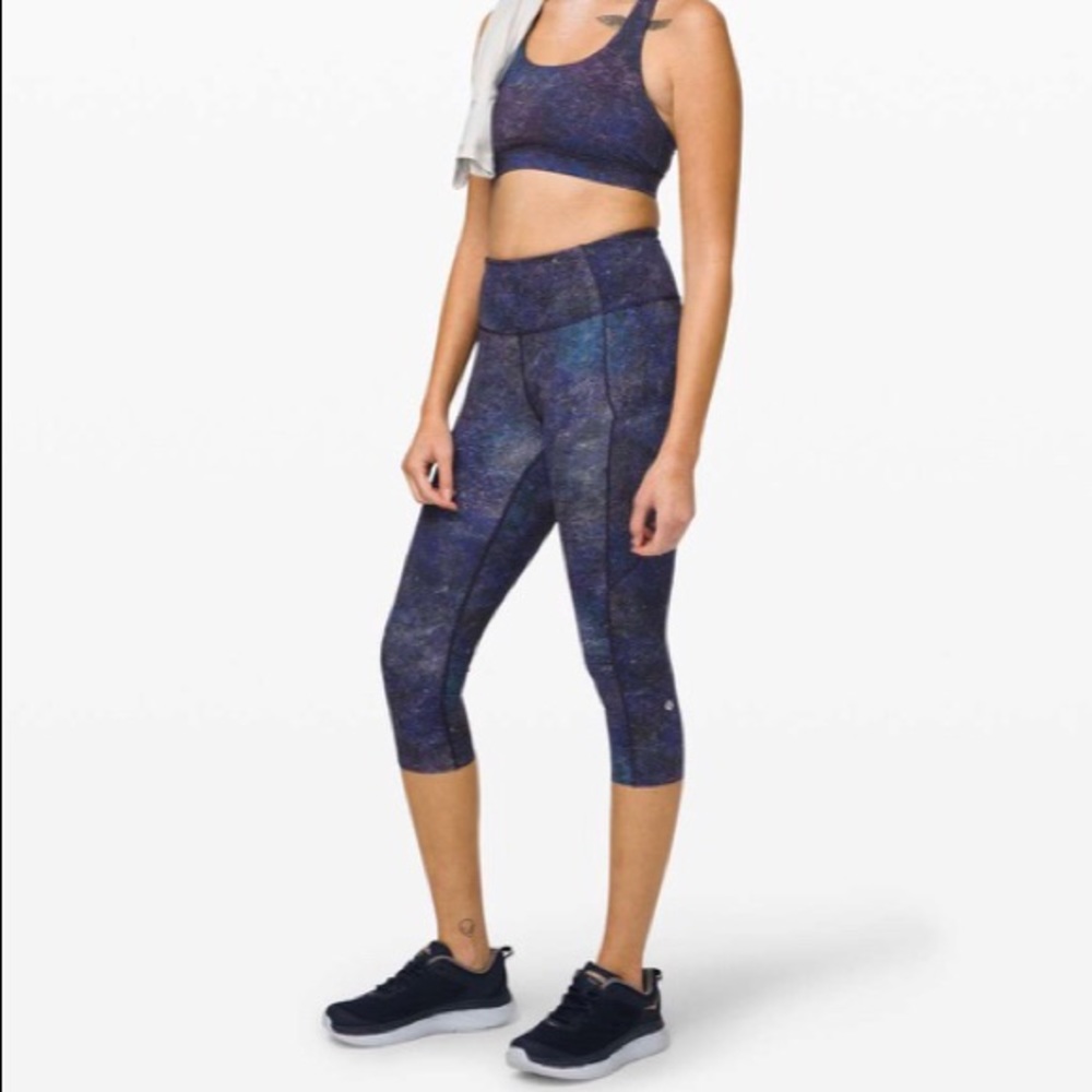 NWT Lululemon Fast and Free Crop 4 PLBM
